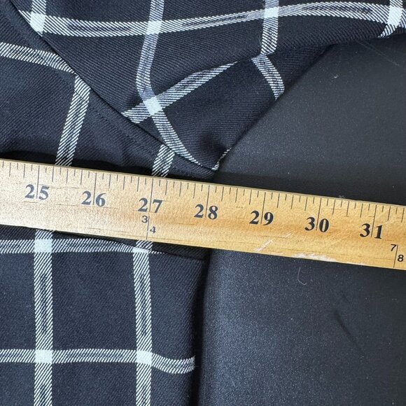 NWOT Wildfang Black The Essential Flannel Long Sleeve Cropped Button Up, Size 1X - Picture 6 of 6